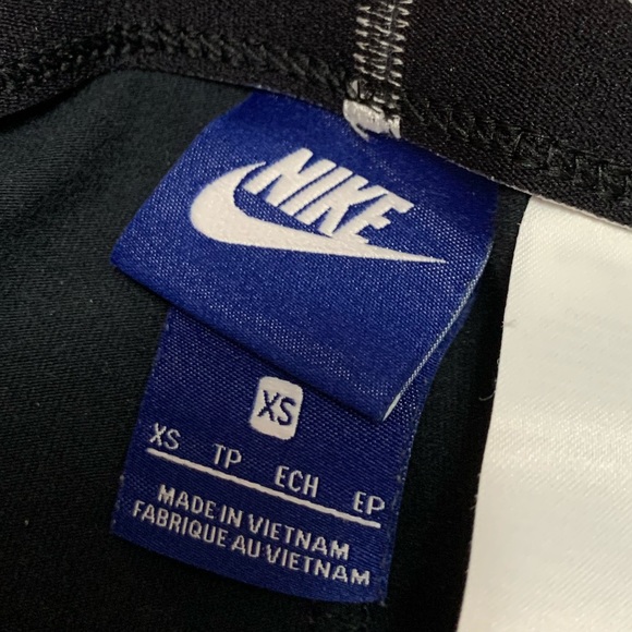 Nike leggings - Picture 4 of 4